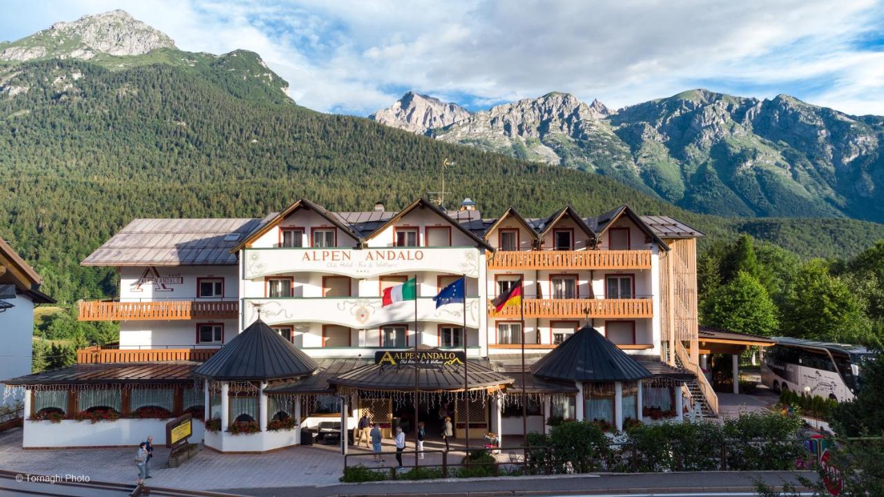 Hotel Alpen Andalo Exterior foto
