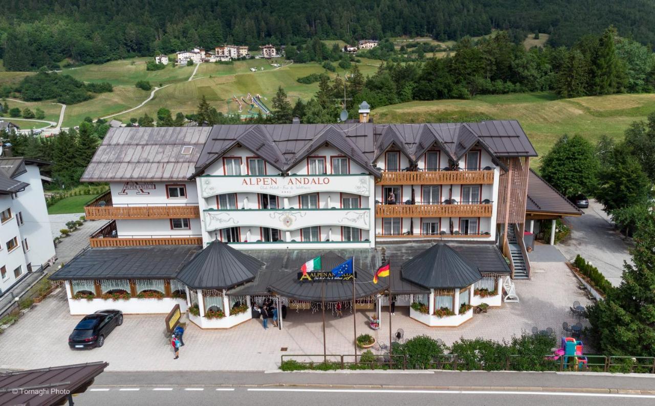 Hotel Alpen Andalo Exterior foto